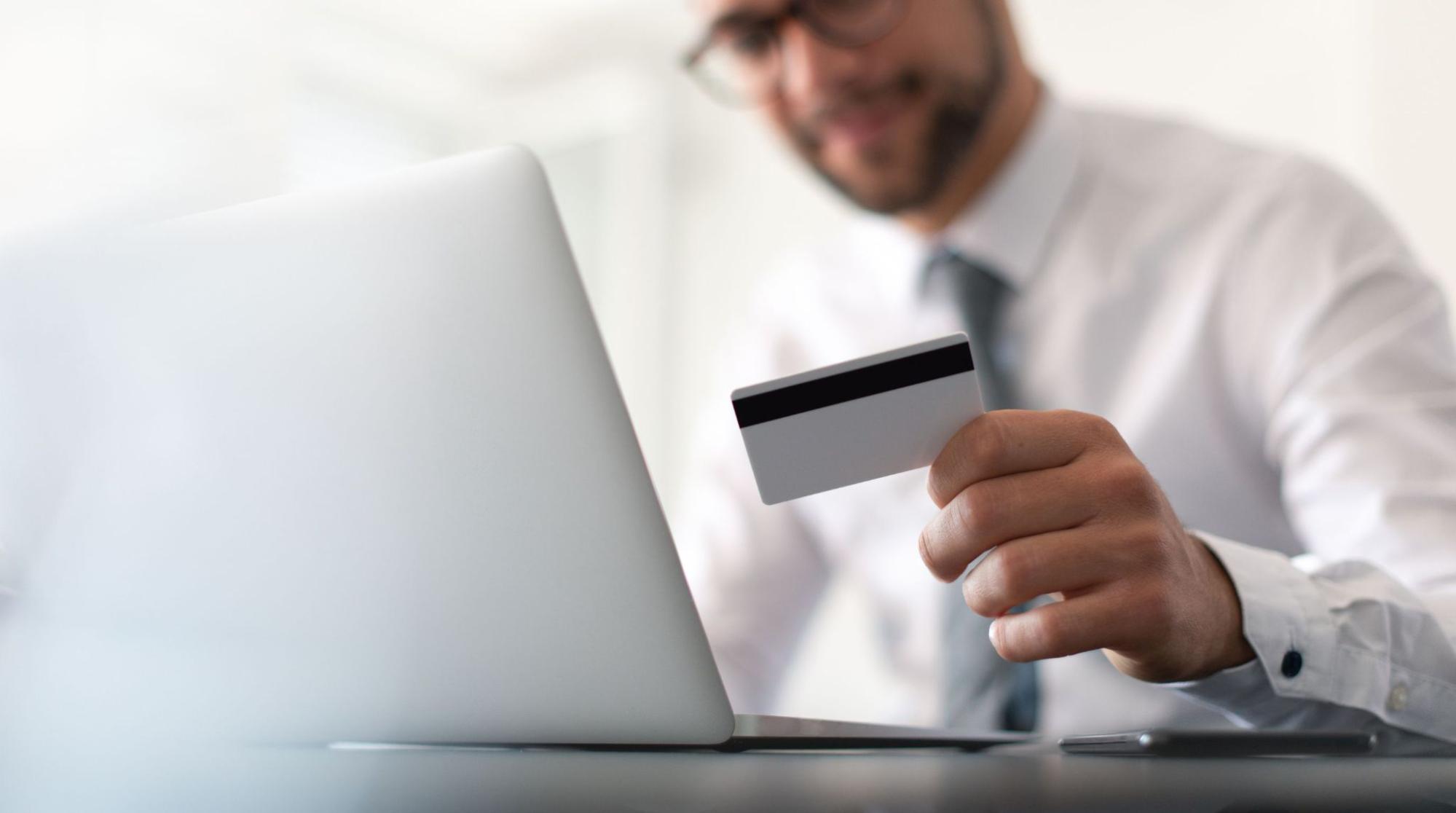https://store.cardveritas.com/Fichage Banque de France : 3 solutions pour continuer à payer et être payé