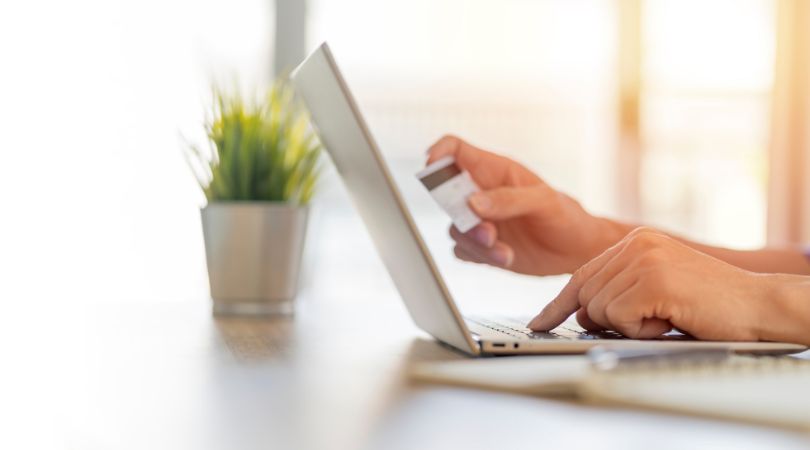 https://store.cardveritas.com/Puis-je me servir de ma carte prépayée sur internet ?
